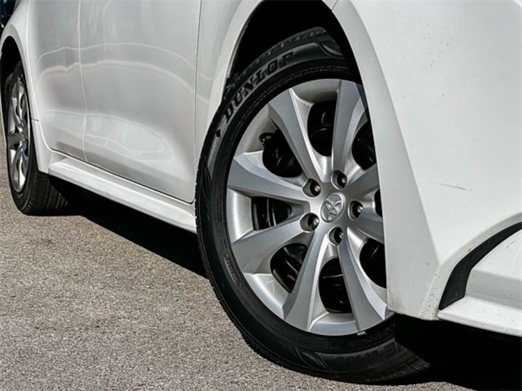 Certified 2024 Toyota Corolla LE Sedan