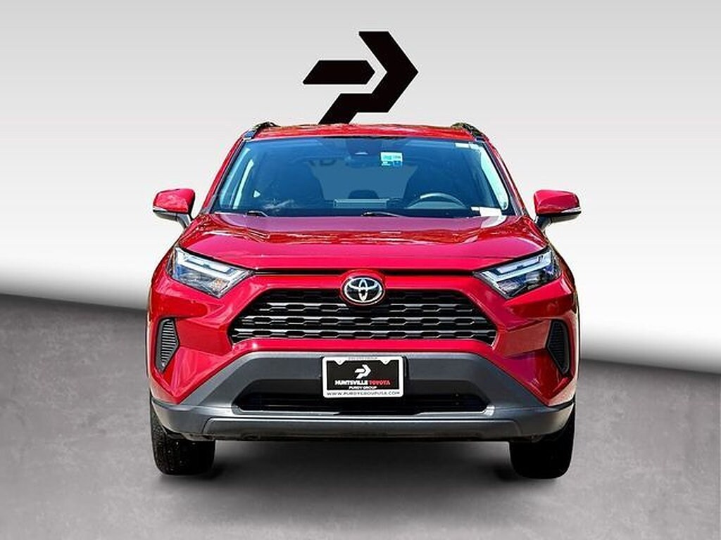 Used 2025 Toyota RAV4 XLE SUV