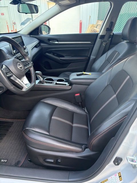 2024 Nissan Altima 2.5 SR photo 4