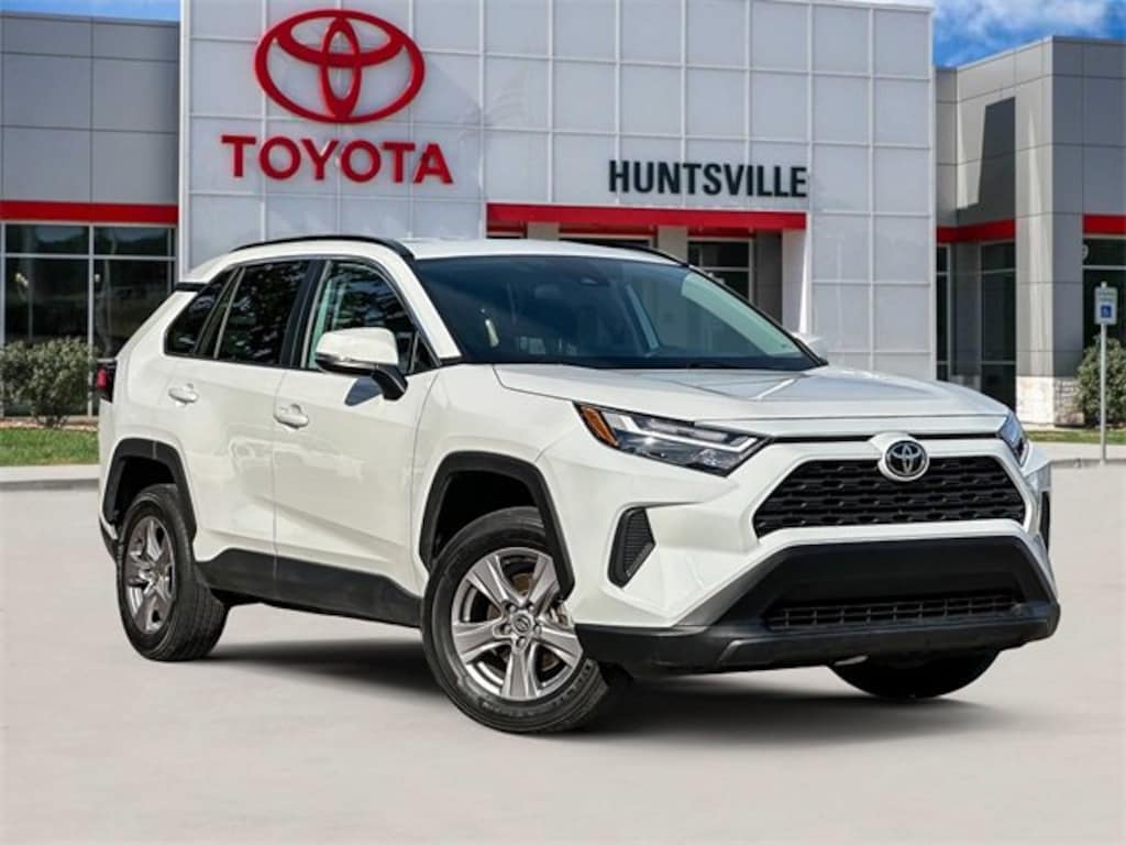 Used 2025 Toyota RAV4 XLE SUV