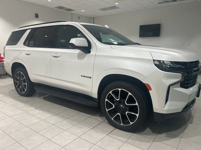 2022 Chevrolet Tahoe RST photo 2