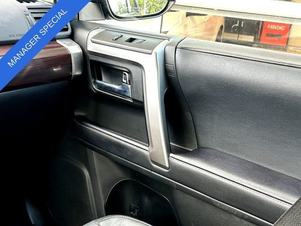2022 Toyota 4Runner Limited - Photo 29