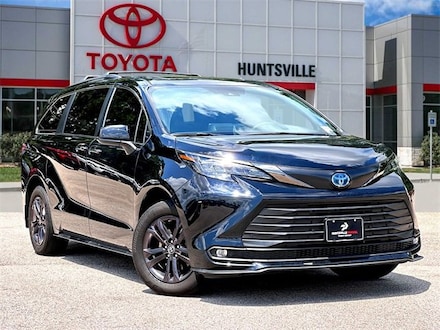 2024 Toyota Sienna Woodland Edition Van Passenger Van