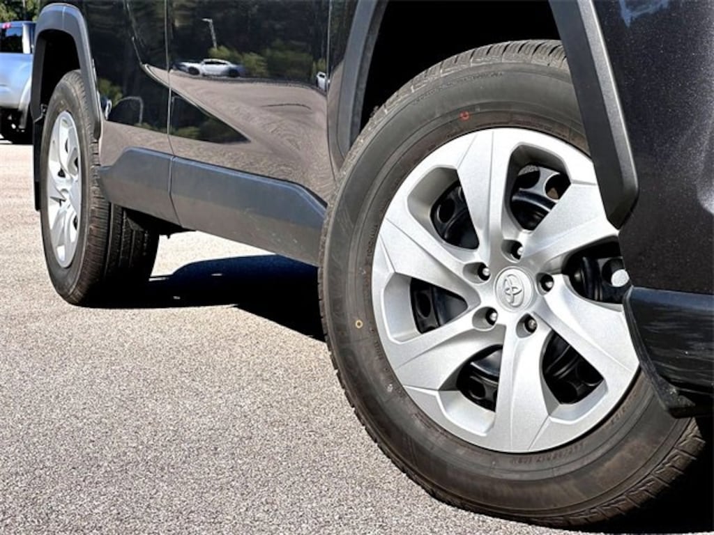 Used 2024 Toyota RAV4 LE SUV