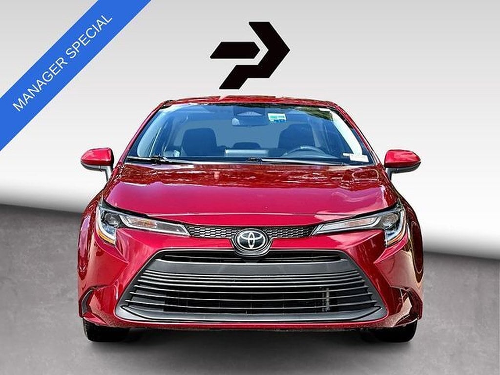 Used 2025 Toyota Corolla LE Sedan