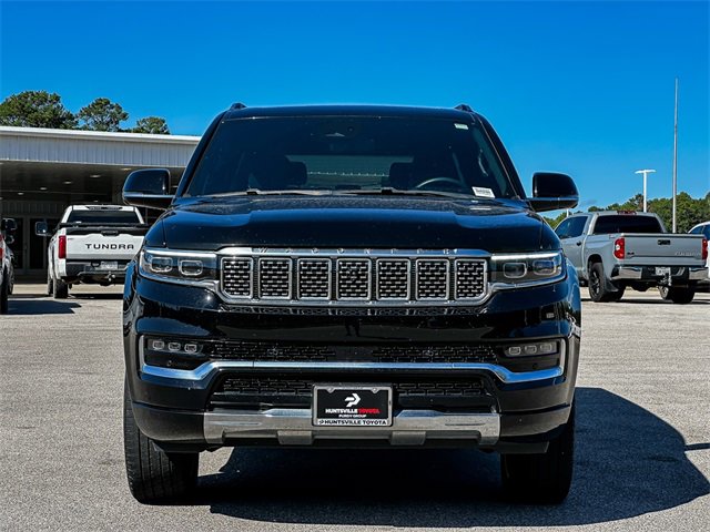 2022 Jeep Grand Wagoneer II photo 3