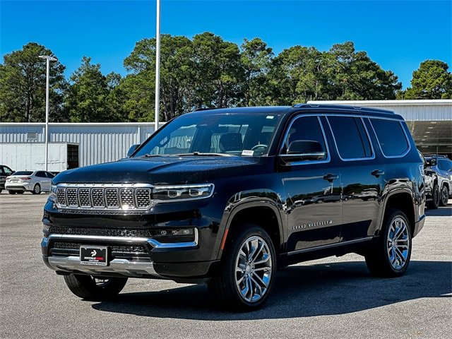 2022 Jeep Grand Wagoneer II photo 4