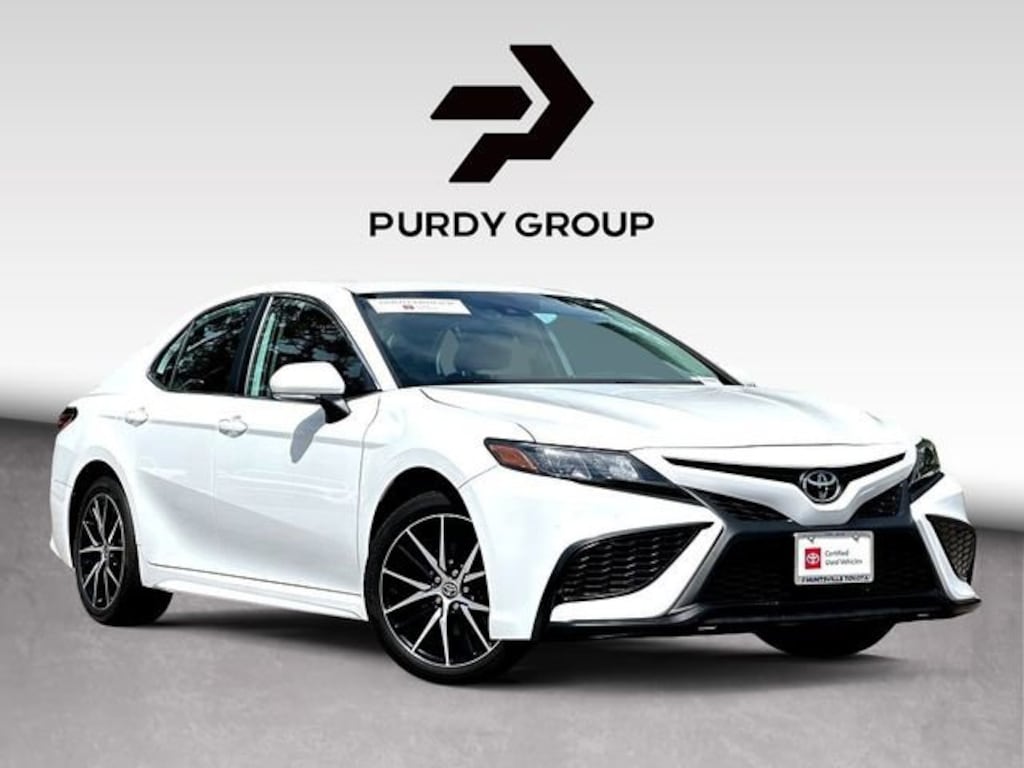 Used 2023 Toyota Camry SE Sedan