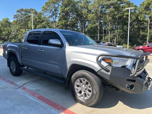 2019 Toyota Tacoma SR5 V6 photo 2
