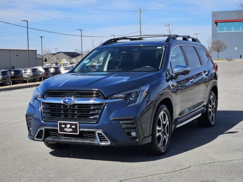 Used 2023 Subaru Ascent Touring 7-Passenger SUV