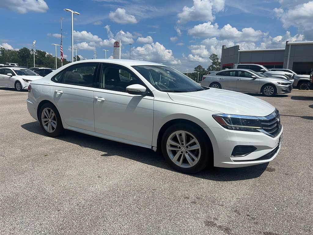 Pre-Owned 2021 Volkswagen Passat 2.0T S