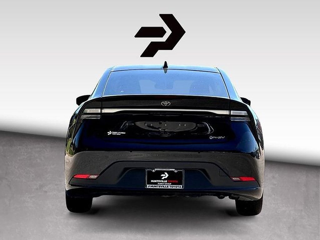 2025 Toyota Prius SE - Photo 7