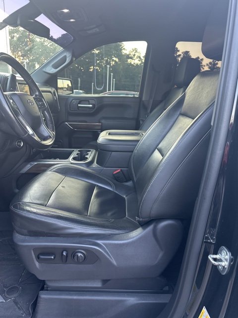 2020 Chevrolet Silverado 1500 RST photo 3