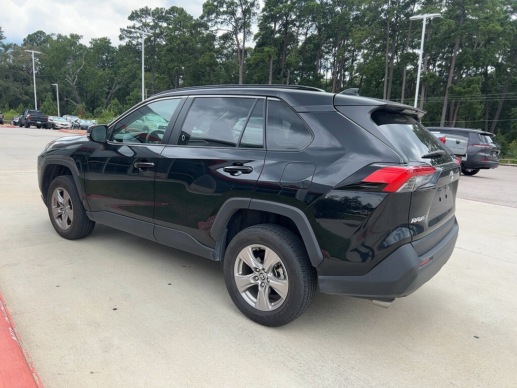 Used 2025 Toyota RAV4 XLE SUV