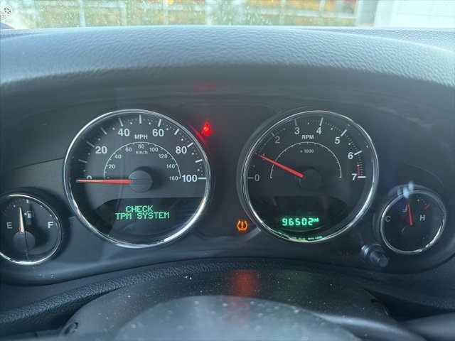 2016 Jeep Wrangler Unlimited Sahara photo 4