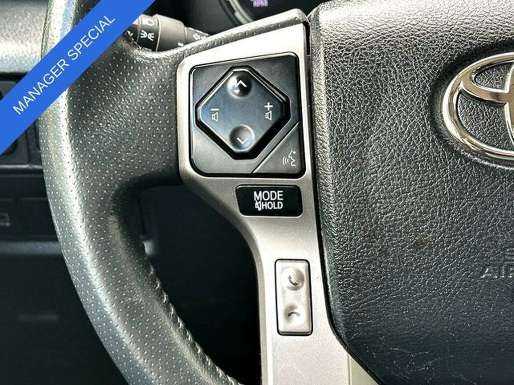 2022 Toyota 4Runner Limited - Photo 24