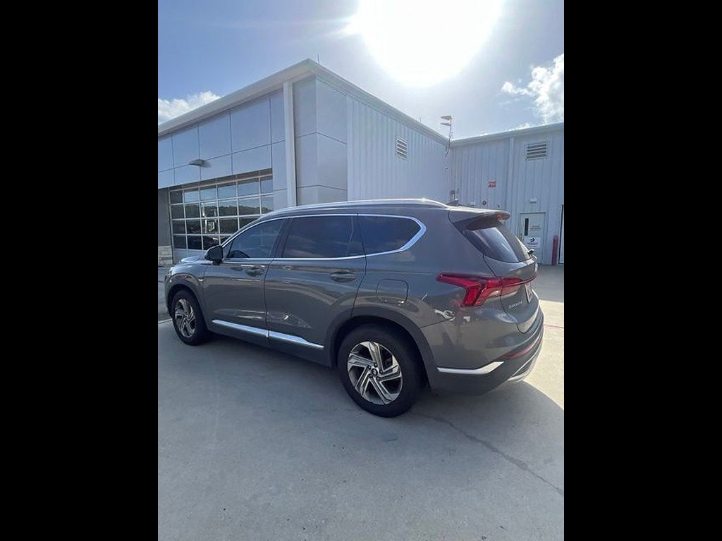 Used 2022 Hyundai Santa Fe SEL with VIN 5NMS24AJ4NH403889 for sale in Huntsville, TX