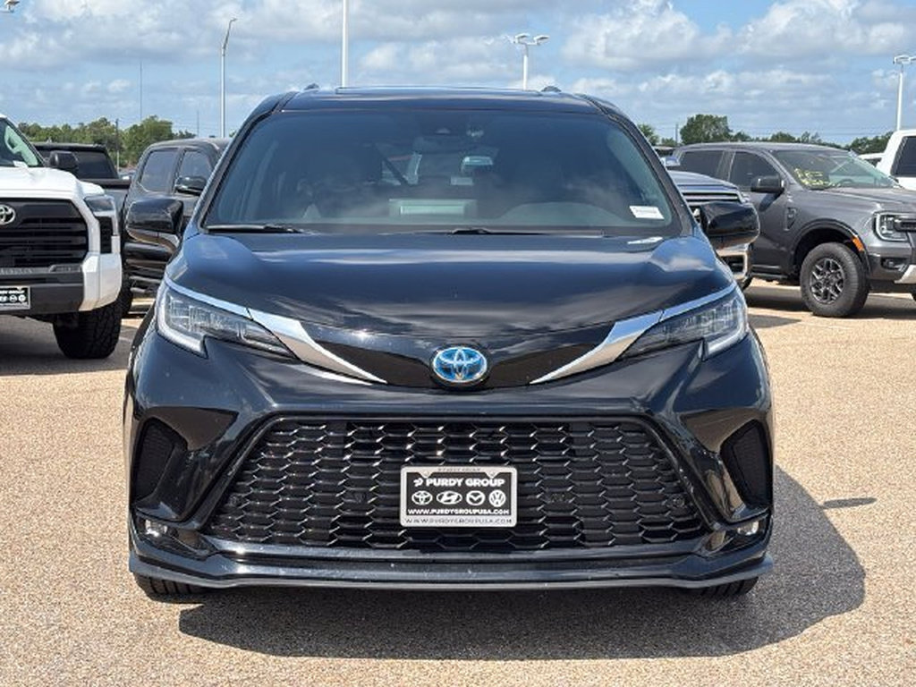 Used 2024 Toyota Sienna XSE 7 Passenger Van Passenger Van
