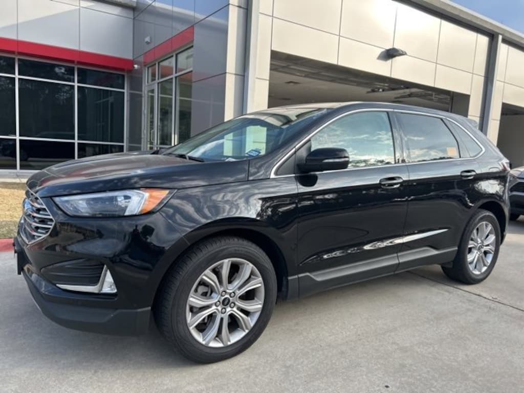 Used 2024 Ford Edge Titanium SUV
