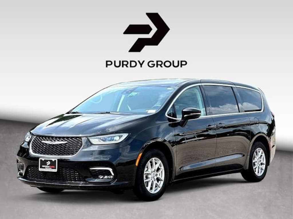 Used 2024 Chrysler Pacifica Touring L Van Passenger Van
