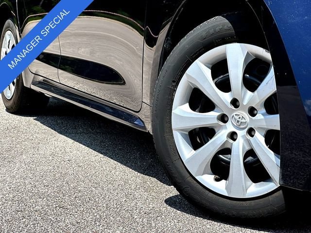 Used 2024 Toyota Corolla LE with VIN 5YFB4MDE5RP193503 for sale in Huntsville, TX