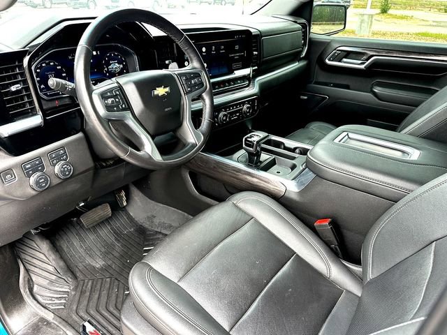 2022 Chevrolet Silverado 1500 LTZ - Photo 13