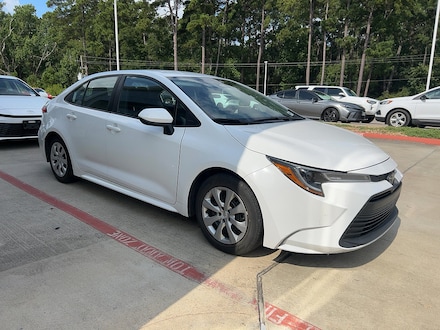2024 Toyota Corolla LE Sedan