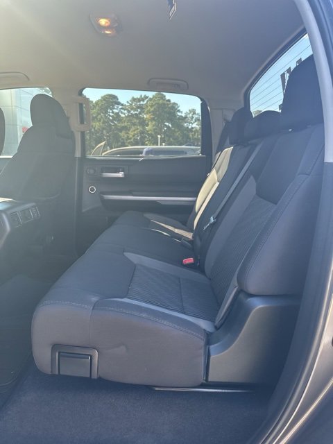 2017 Toyota Tundra SR5 photo 3