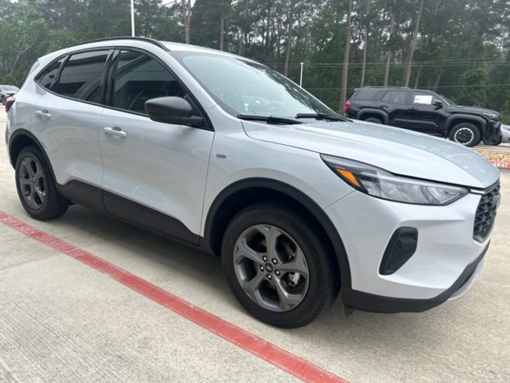 Used 2025 Ford Escape ST-Line SUV