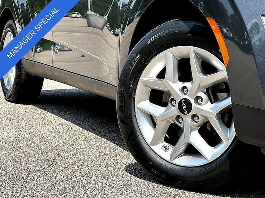 Used 2024 Kia Soul LX with VIN KNDJ23AU0R7912715 for sale in Huntsville, TX