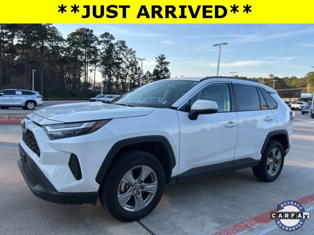 Used 2025 Toyota RAV4 XLE SUV