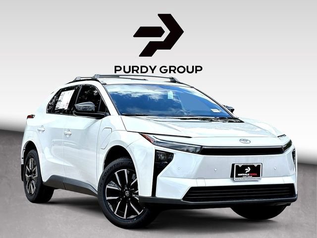 White (Wind Chill Pearl) 2026 Toyota bZ XLE FWD SUV / Crossover Front-Wheel Drive 1-Speed Automatic