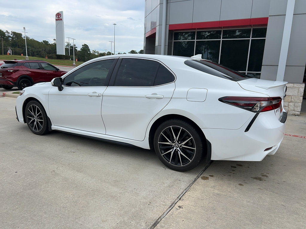 Used 2024 Toyota Camry SE Sedan