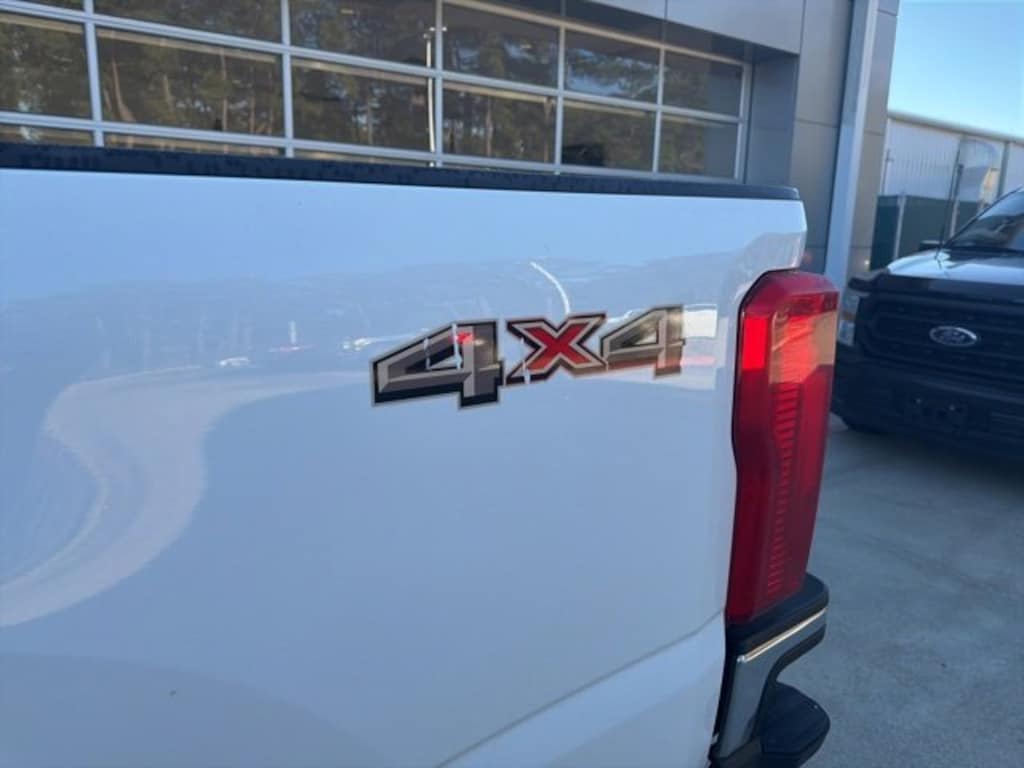 Used 2024 Ford F-250 Truck Crew Cab