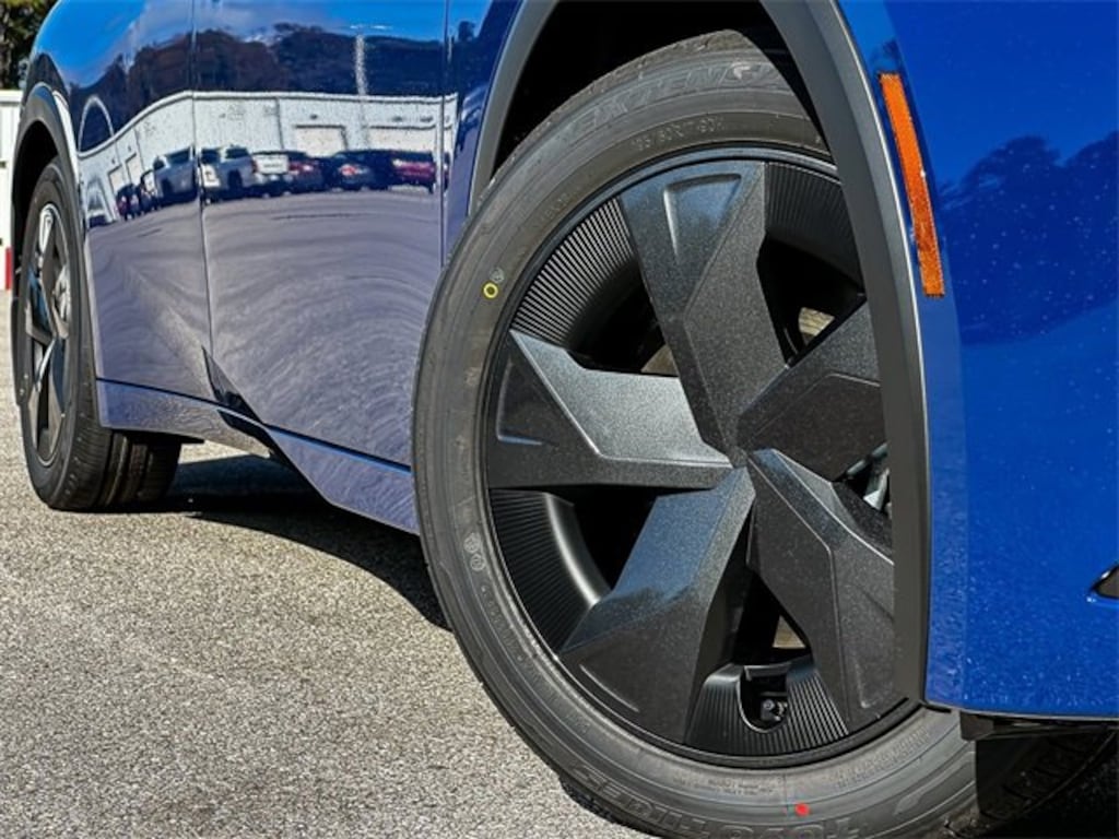 New 2026 Toyota Prius Plug-in Hybrid SE PLUG-IN HYBRID