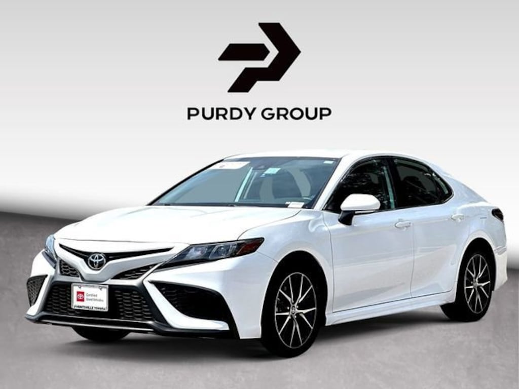 Used 2023 Toyota Camry SE Sedan