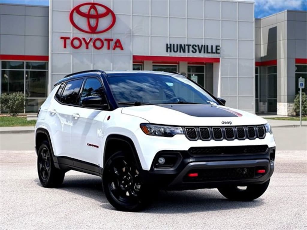 Used 2024 Jeep Compass Trailhawk SUV