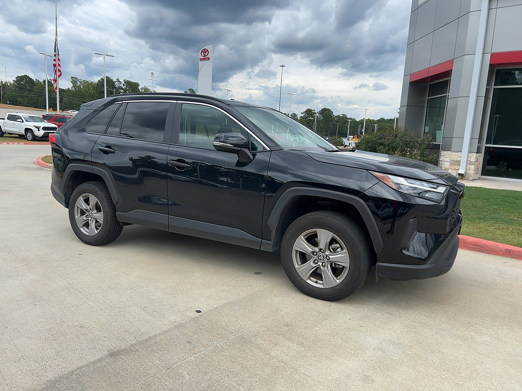 Pre-Owned 2025 Toyota RAV4 XLE