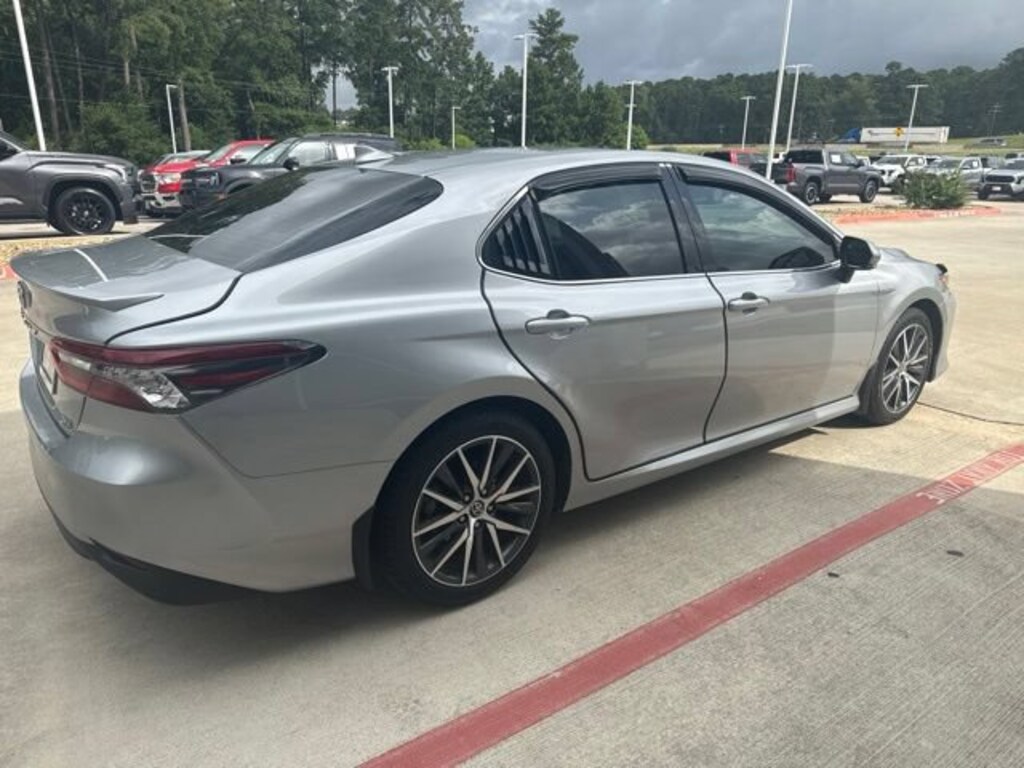 Used 2023 Toyota Camry Hybrid XLE Sedan