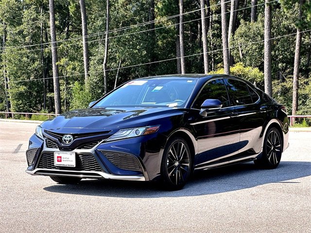 2022 Toyota Camry XSE photo 3