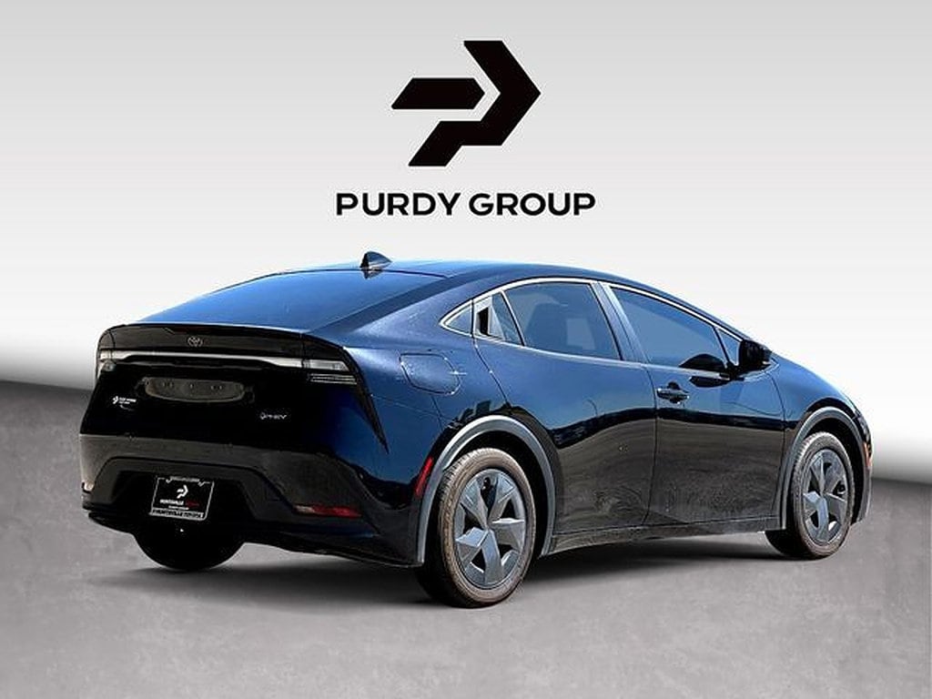 2025 Toyota Prius SE - Photo 8