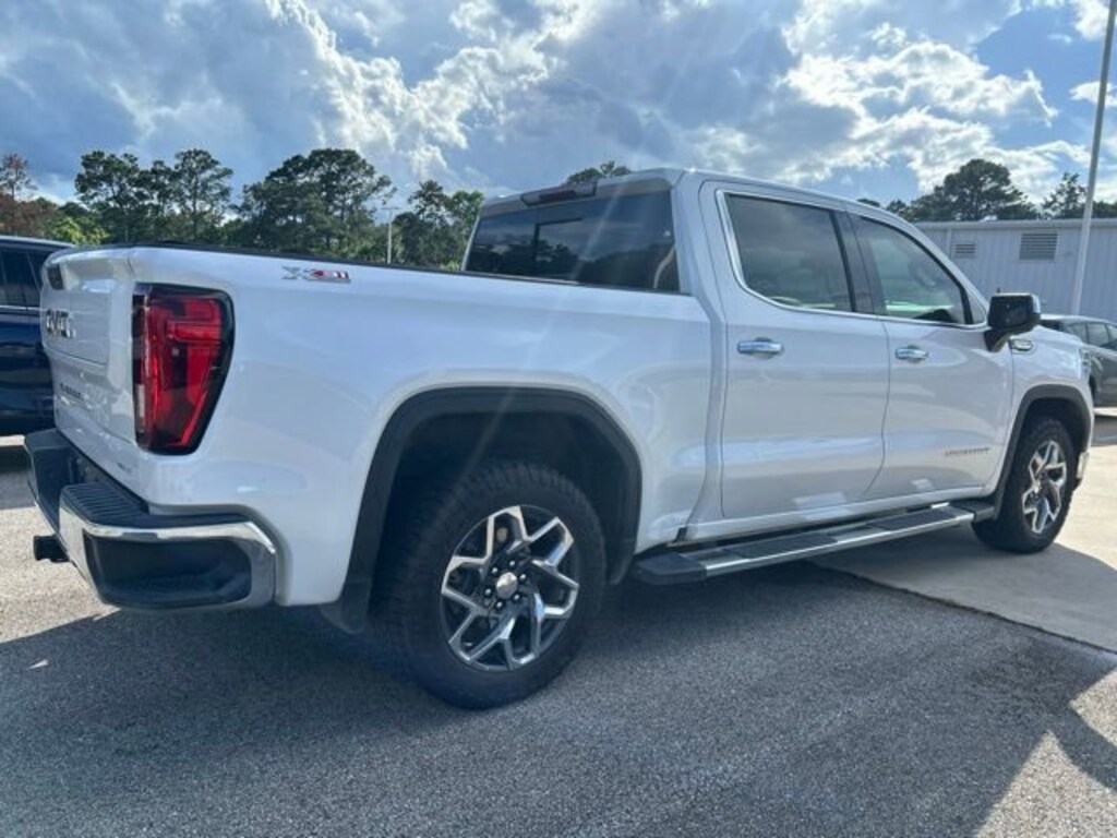 Used 2023 GMC Sierra 1500 SLT Truck Crew Cab