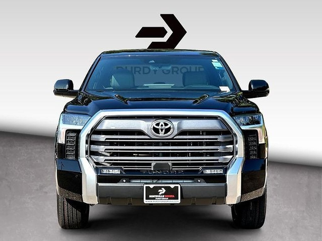 New 2026 Toyota Tundra Limited LIMITED CREWMAX 5.5