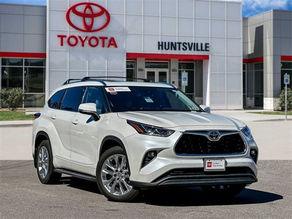 Used 2021 Toyota Highlander Limited SUV