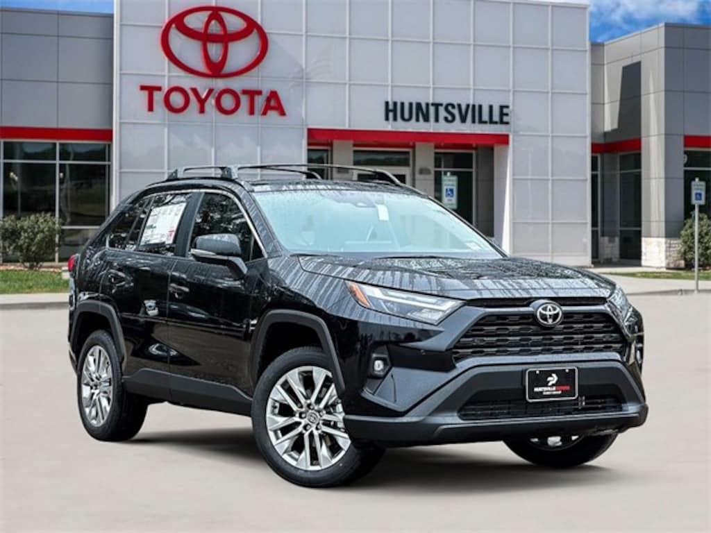 New 2025 Toyota RAV4 XLE Premium XLE PREM FWD SUV
