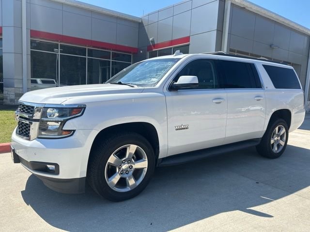 2019 Chevrolet Suburban 2WD 1500 LT's photo