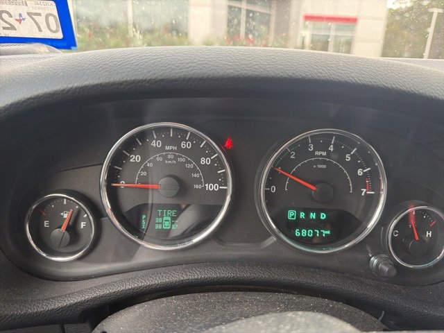 2017 Jeep Wrangler Unlimited Sahara photo 3