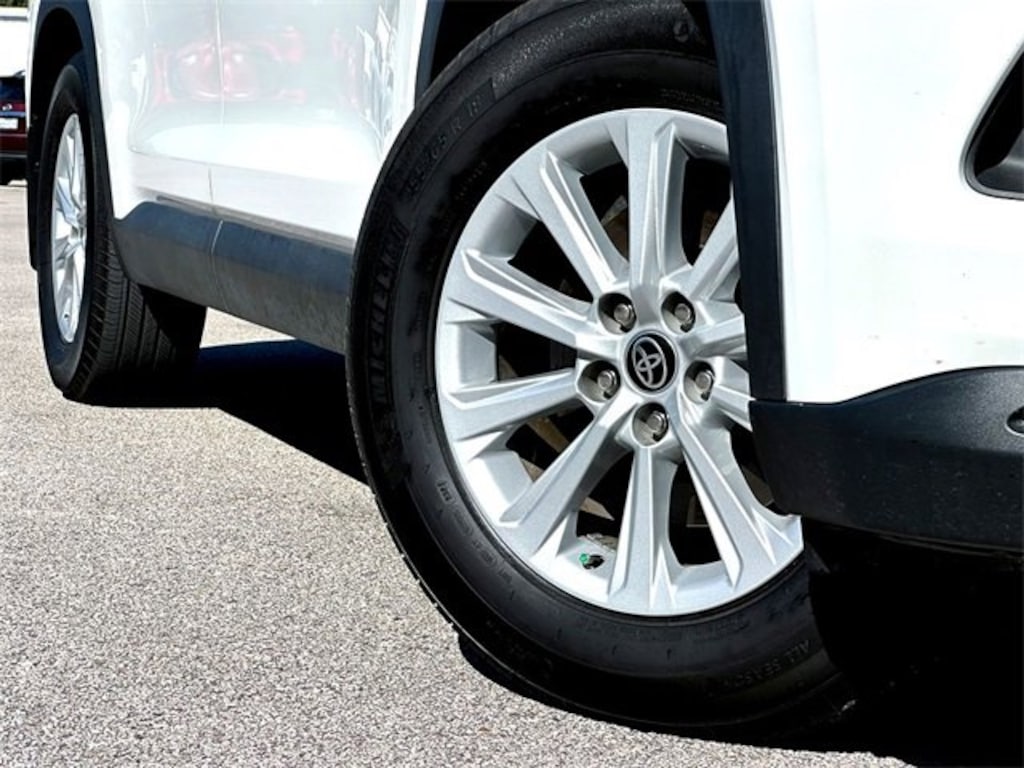 Used 2024 Toyota Grand Highlander XLE SUV