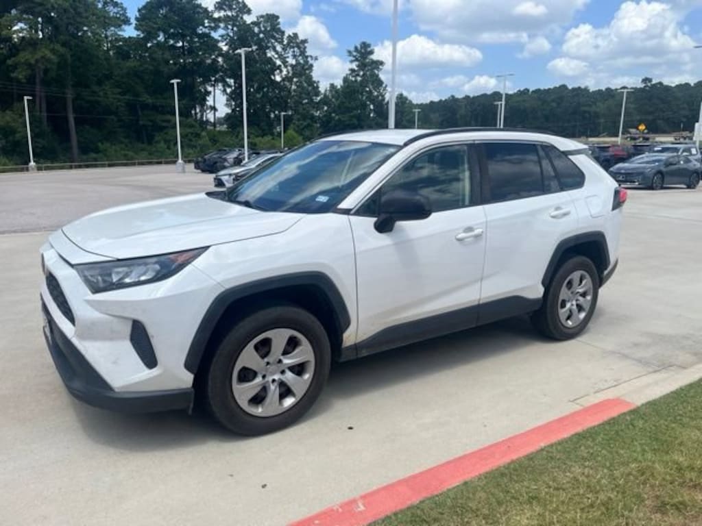 Used 2021 Toyota RAV4 LE SUV