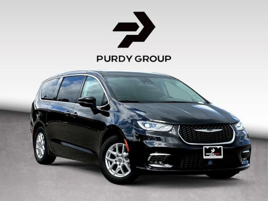 Used 2023 Chrysler Pacifica Touring L Van Passenger Van